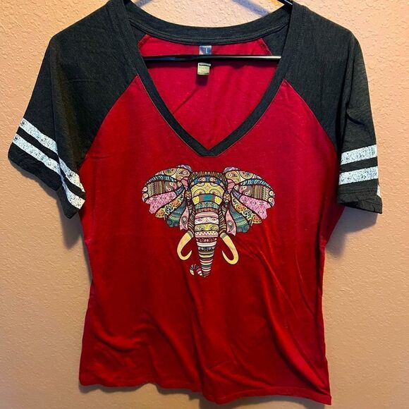 District Made Elephant shirt - Picture 1 of 8